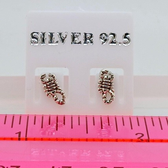 Vintage New-Old-Stock Sterling Silver 925 Scorpion Stud Earrings Scorpio Jewelry - Picture 3 of 16